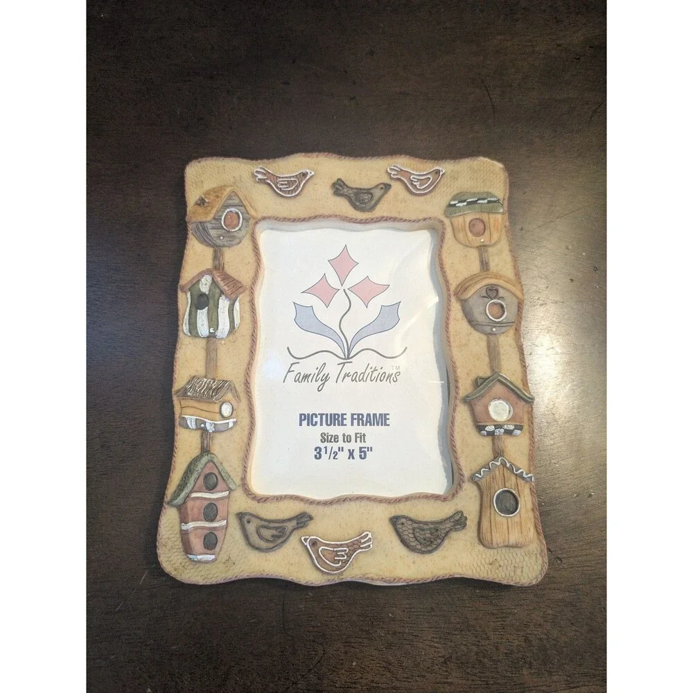 Family Traditions Ceramic/Resin 3.5